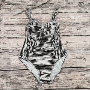 bond-eye Black and White One Piece Swimsuit with Stripes Size 6 D/DD